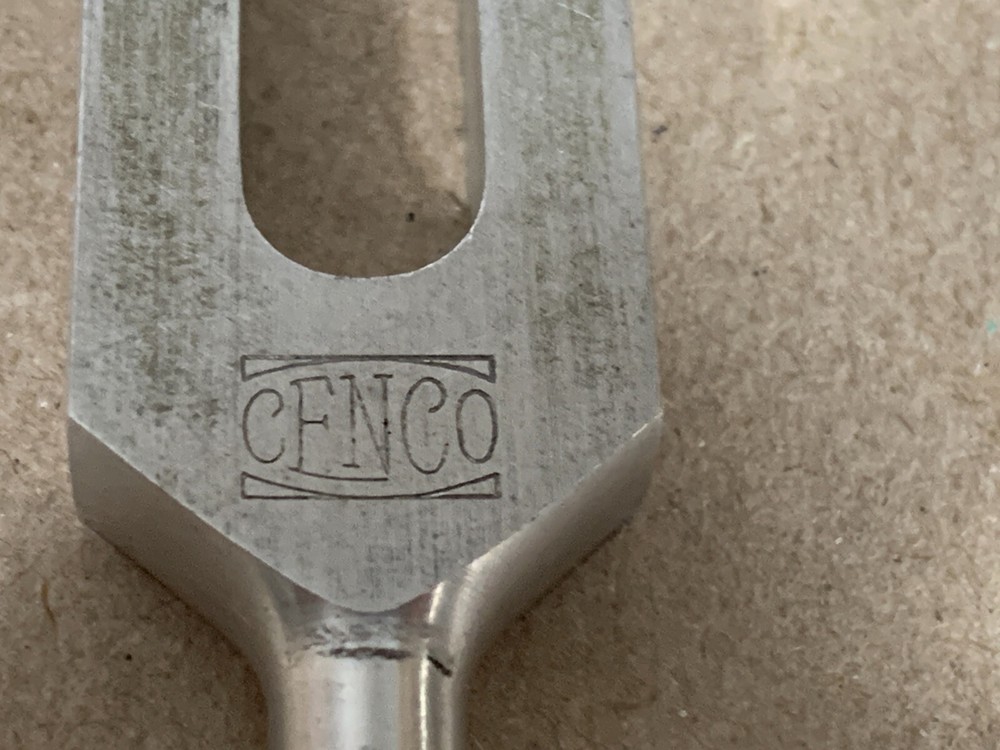 CENCO A 426.7 Aluminum Tuning Fork