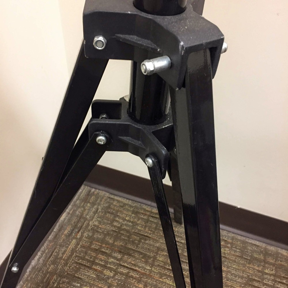 Trimax Heavy Duty Light Stand Black