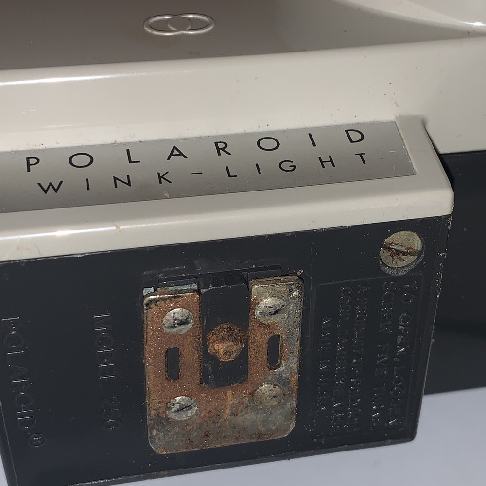 Polaroid Highlander Camera Model 80A Camera w/ Case, ++UNTESTED AS IS For Parts
