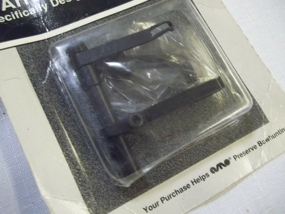 Beman ARCHERY ARROW REST SYSTEM FOR CARBON ARROWS