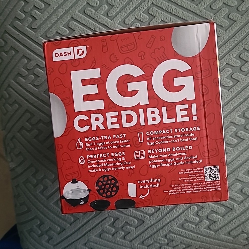 Dash Rapid Egg Cooker NEW in Box