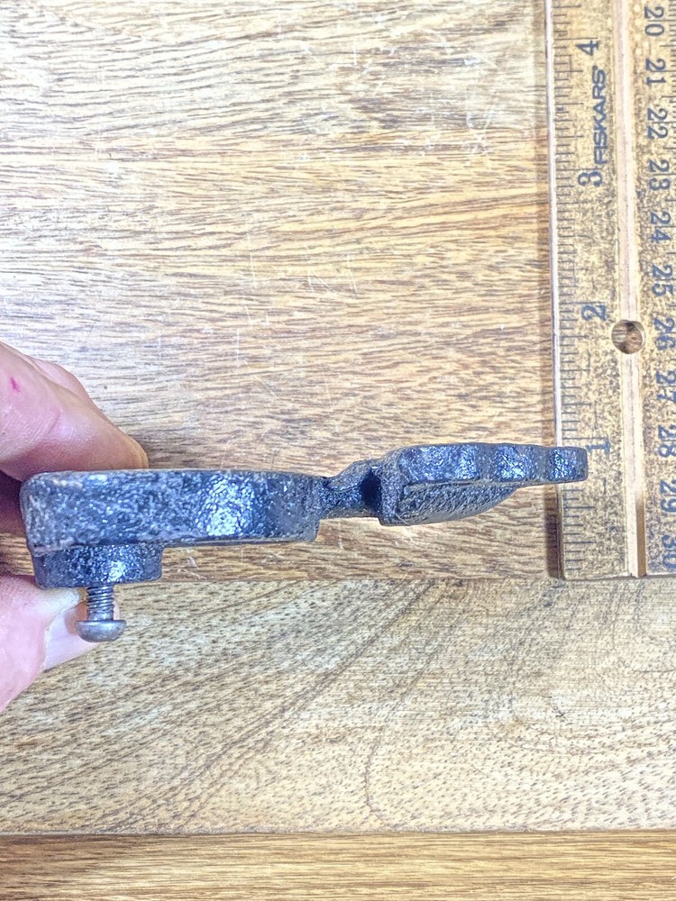 Vintage Clock Gong Mount (KD1685)