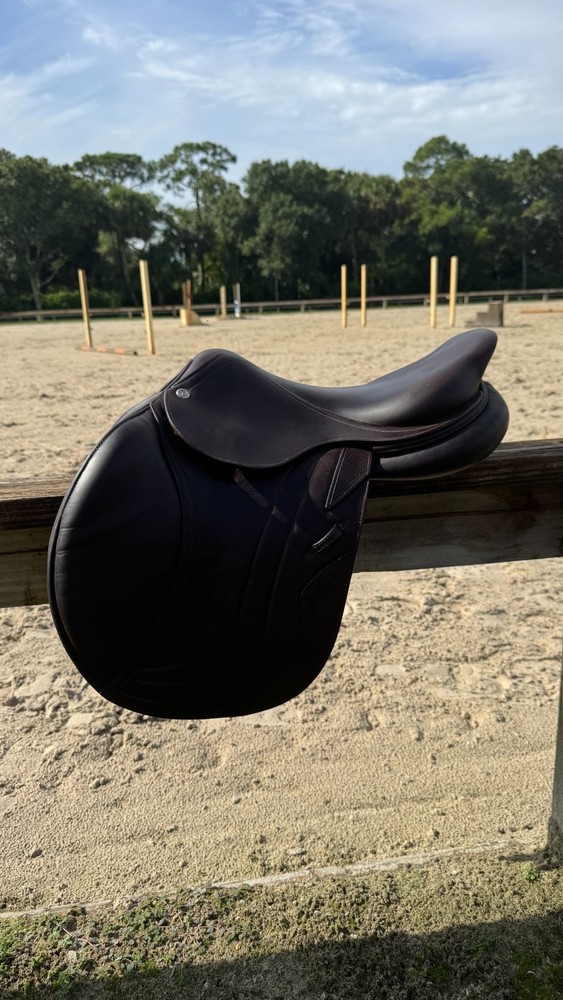 2018 CWD Full Buffalo Saddle 17