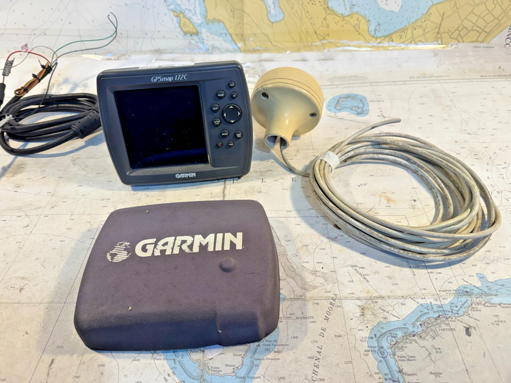 Garmin GPSmap 172C 4.5" Color Chartplotter Marine GPS Navigator Head Unit TESTED