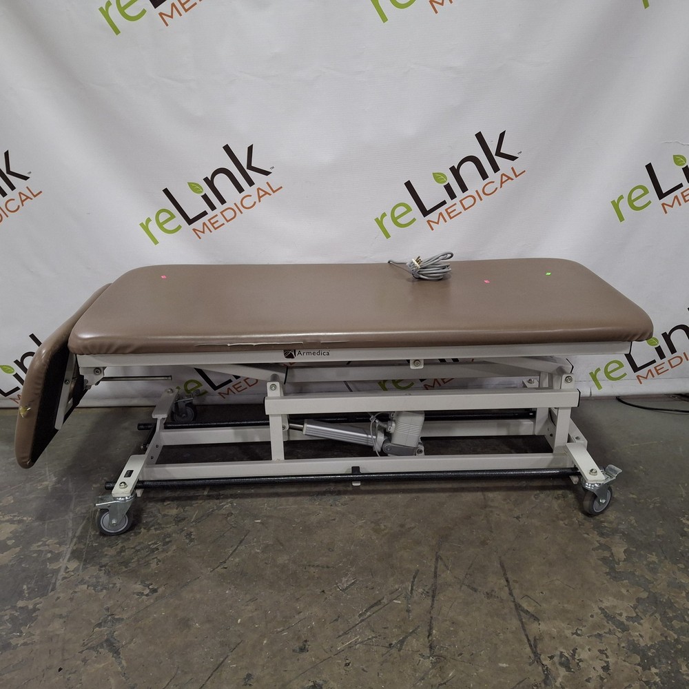 Armedica AMBA 200 Treatment Table