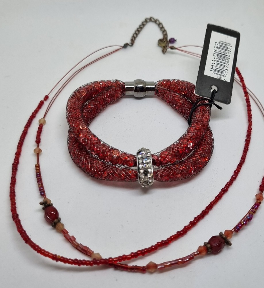 Pretty Necklace And Magnetic Bangle