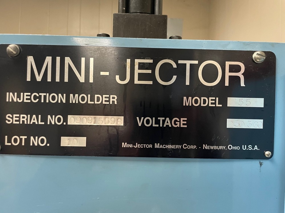 Injection Molder (Mini-jector 55)