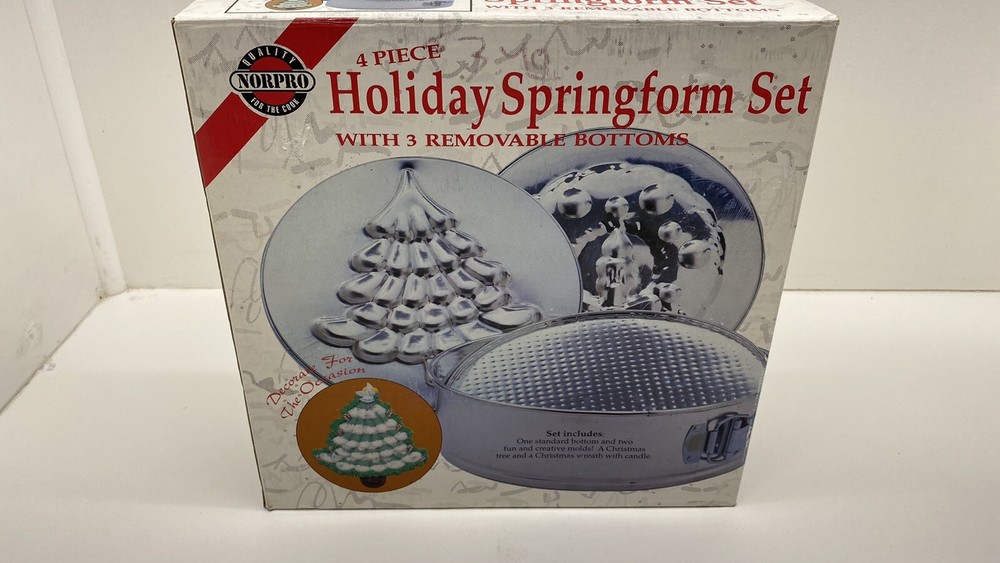 Norpro 4-Piece Holiday Springform Cake Set NIB