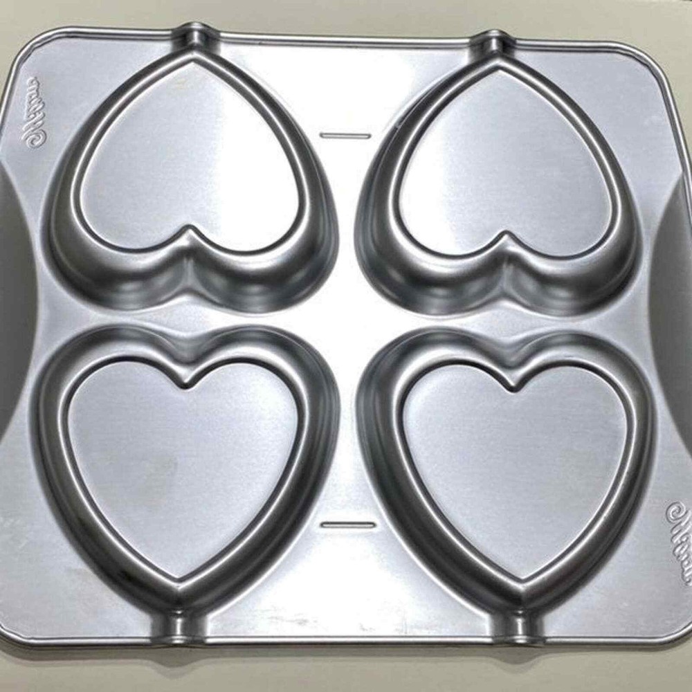Wilton POPS Aluminum Heart Cookie Pan