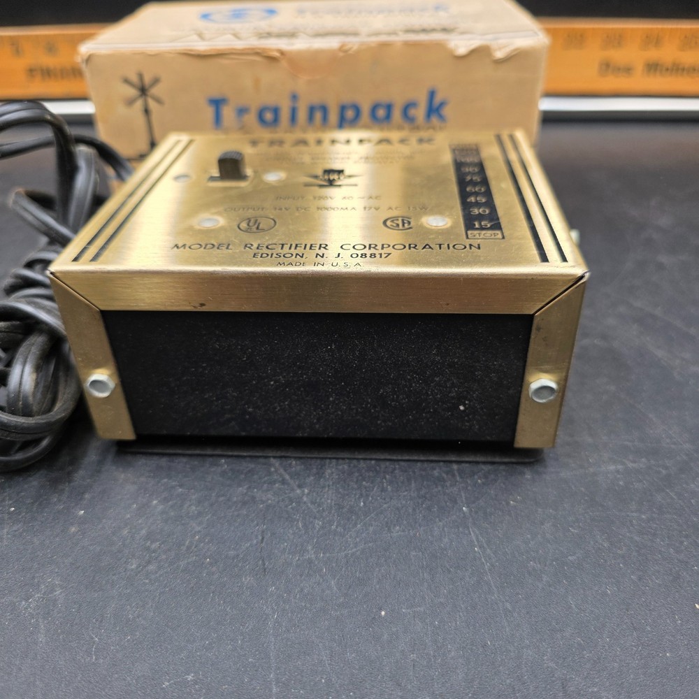MRC TrainPack Model 100 Train Controller Power Transformer N / HO Scale UNTESTED