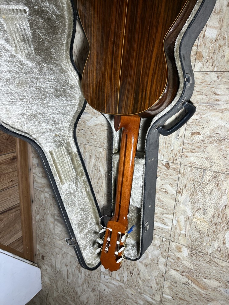 Admira Maruja Classical Guitar
