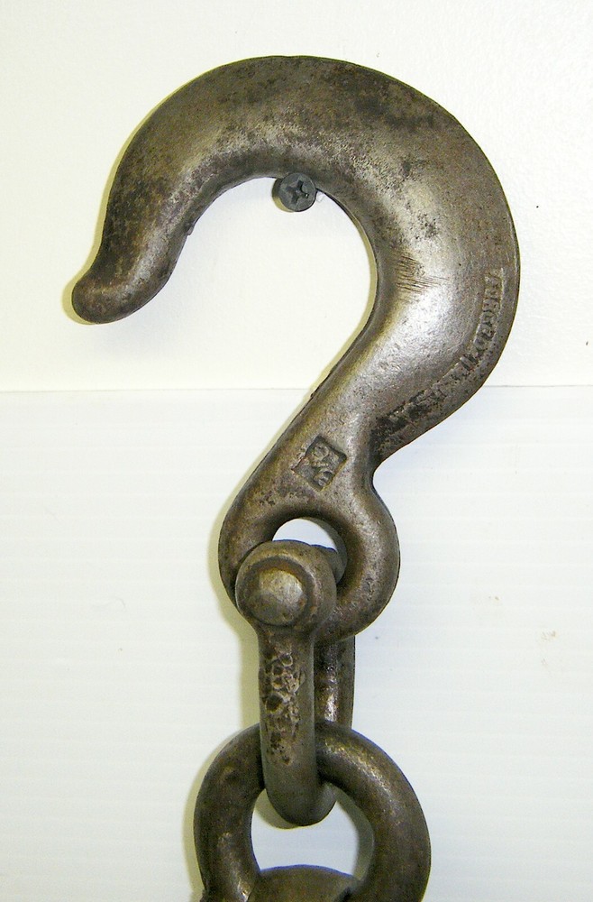 Vintage Diamond-Duluth Cast Iron Block & Tackle Barn Pulley