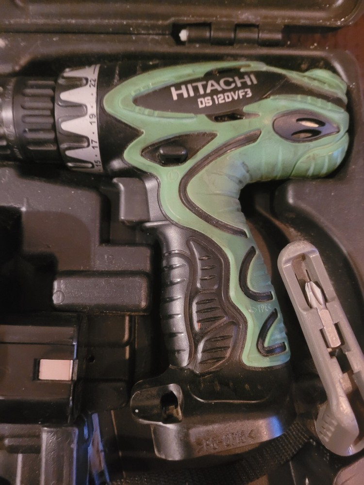 HITACHI 12V DS12DVF3 Cordless Drill Driver & Flashlight Tested
