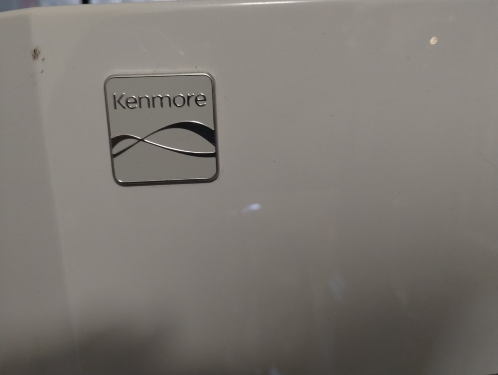 Kenmore  Washer/Dryer set used good condition white