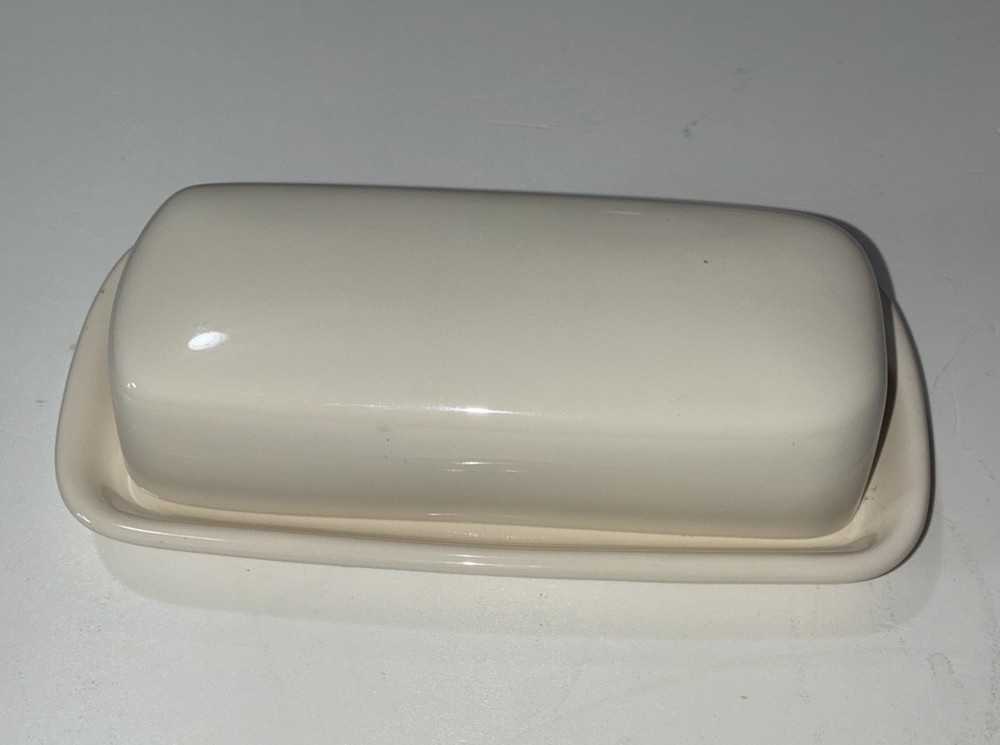 Corelle Coordinates Stoneware Butter Dish with Cover Solid White