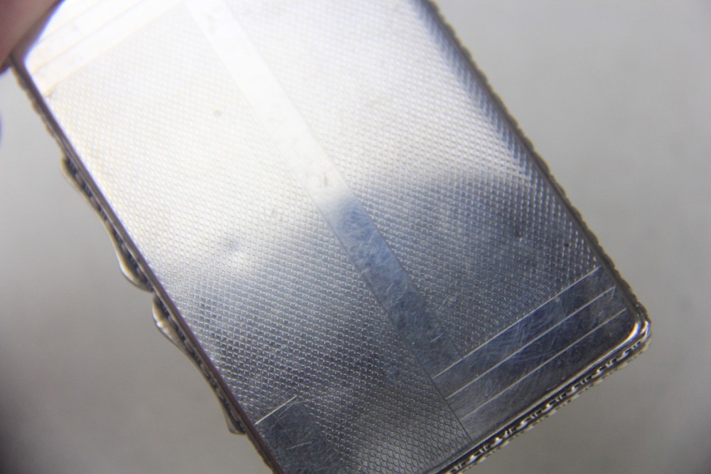 Vintage 800 Silver Compact Box