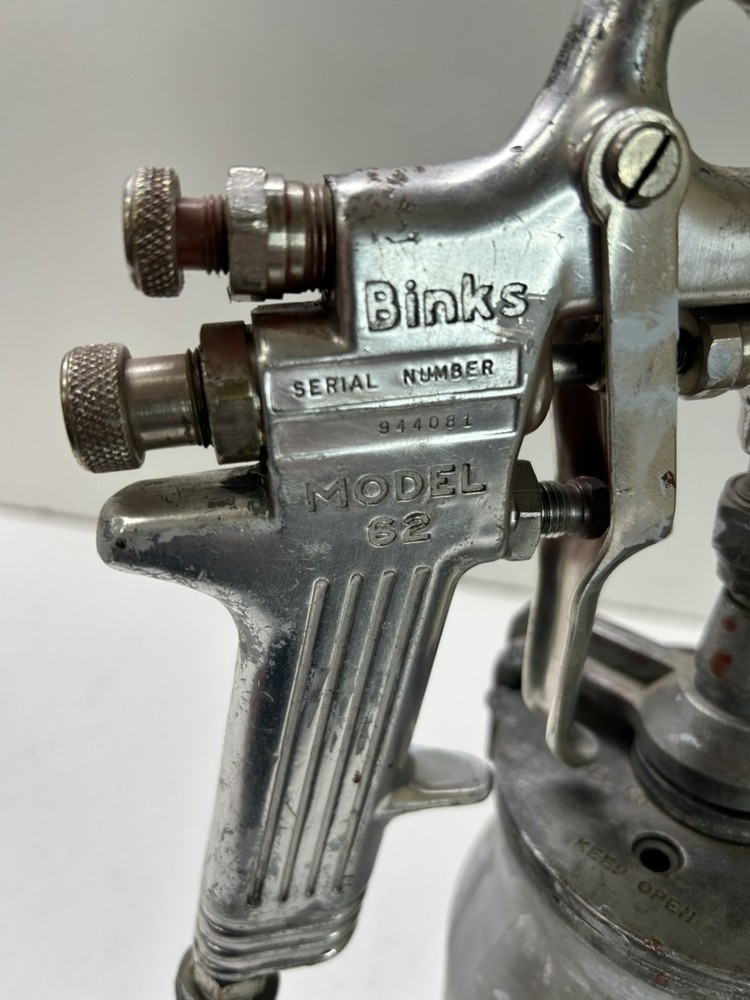 BINKS MODEL 62 SPRAY GUN (P14022136)