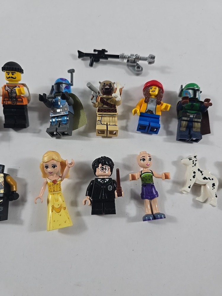 lego figures mixed 13 Pieces