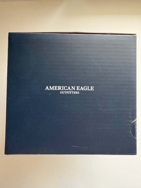 American Eagle Outfitters Mobile Phone Virtual Reality Headset VR