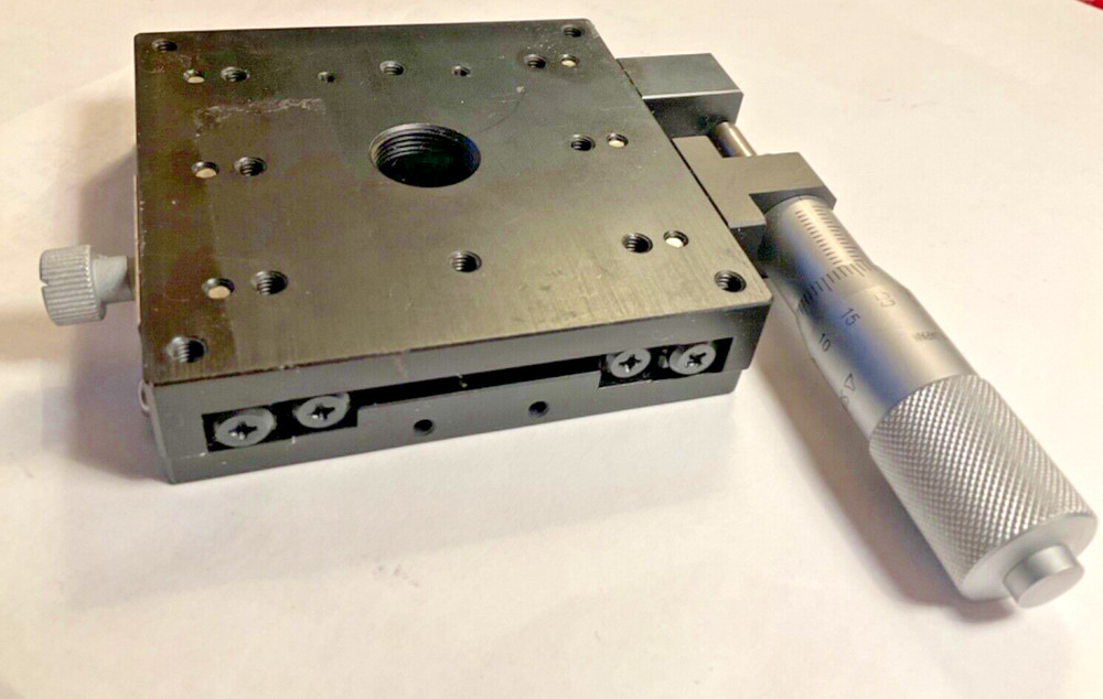 Suruga Seiki B11-80CR Cross Roller Precision Guide Stage 80mm