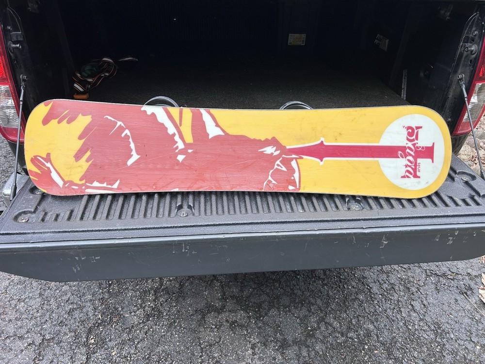 Saga Snowboard