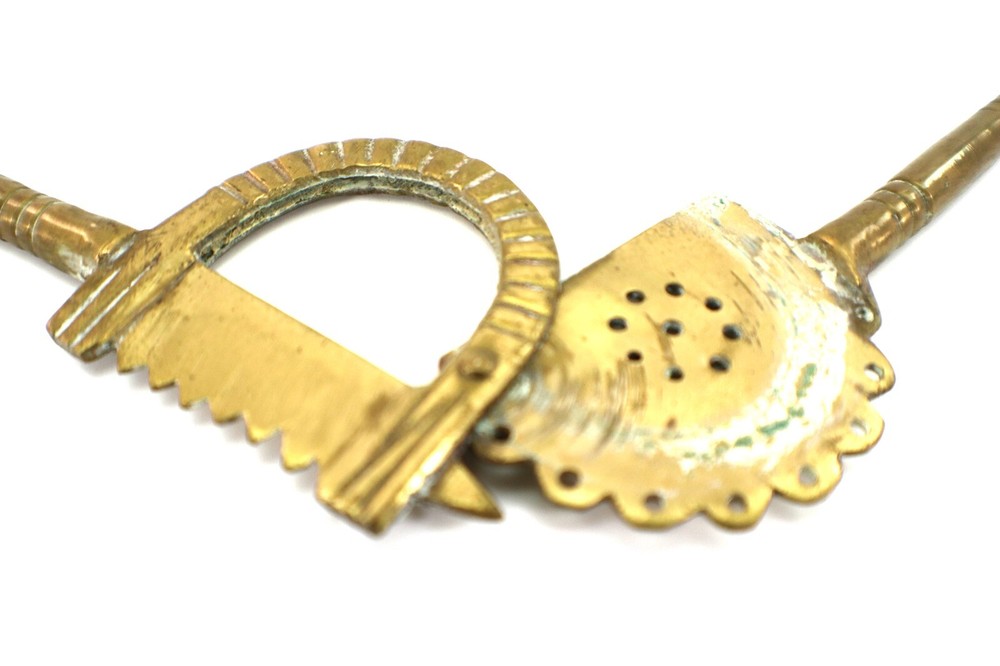 Betel NUT CUTTER Handcrafted Brass Antique