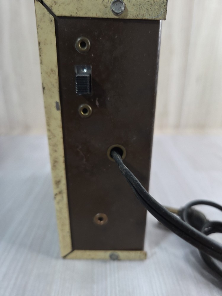 KF Industries Speed Control Reading Model 200 Train Controller - Not Tested