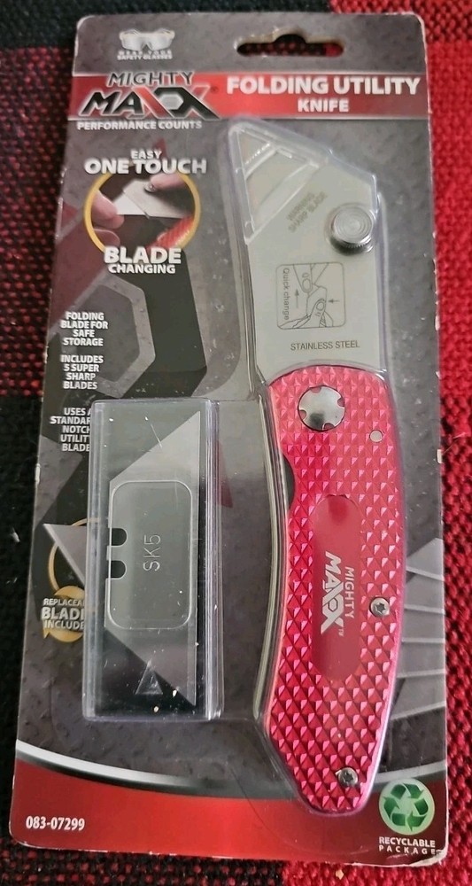 Mighty Maxx Folding Utility Knive with Replacement Blades #083-07299