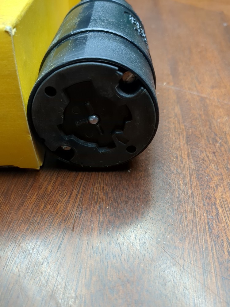 HUBBELL HBL21414B 600VAC 30A