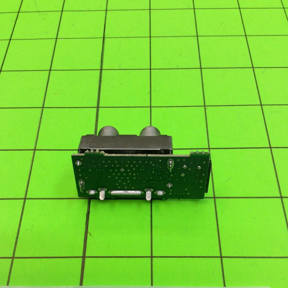 Directv D12-100 Cable Box 2 RF Jacks Input/Output Port Jack IO Board