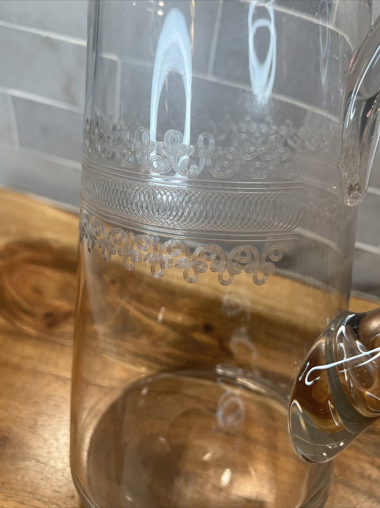 HAND BLOWN CRYSTAL ETCHED PITCHER 48oz OPEN LIP CRYSTAL APPLIED HANDLE
