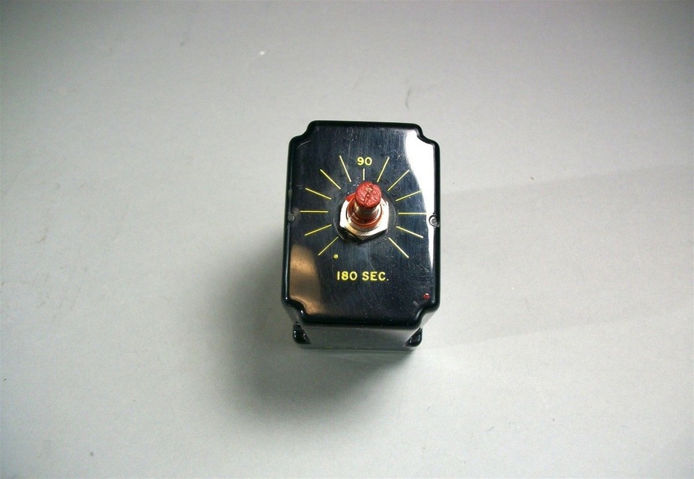 Struthers Dunn DM-568 Solid EV-3633 State A45-507 Timer Relay
