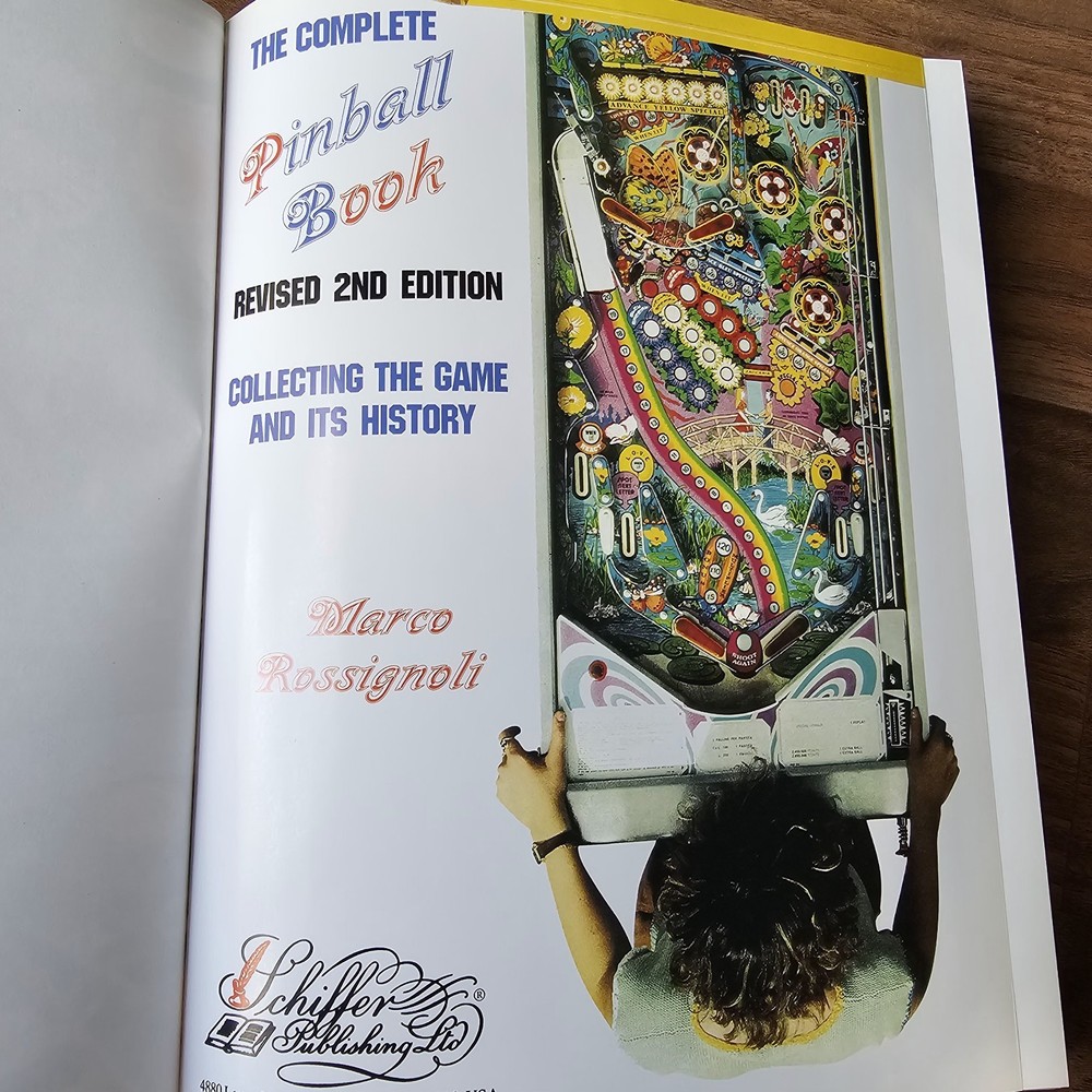 Pinball Machine Collectors Book