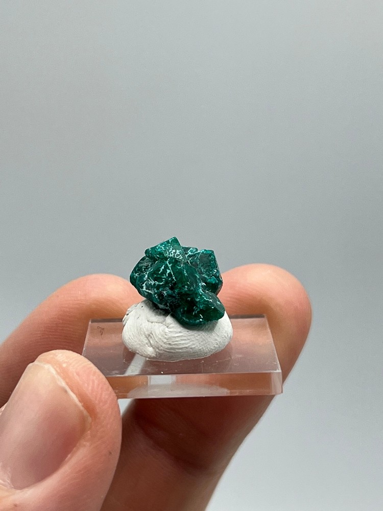 Dioptase E