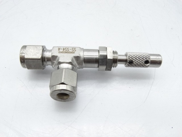 SWAGELOK SS-SS4-A VALVE