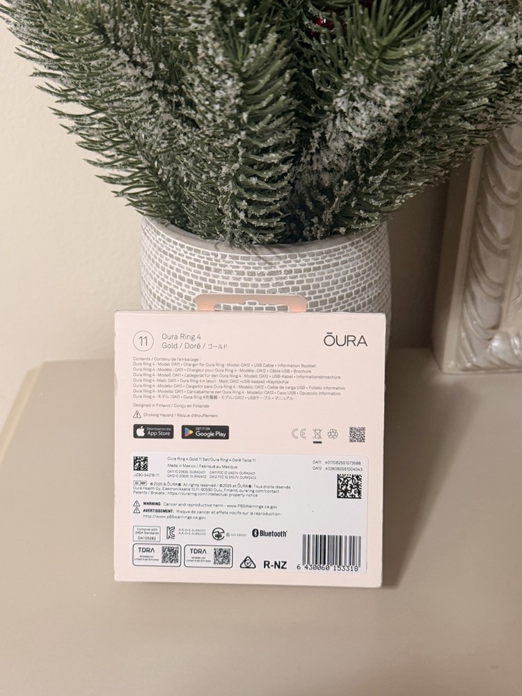 Oura Ring 4 Gold - Size 11