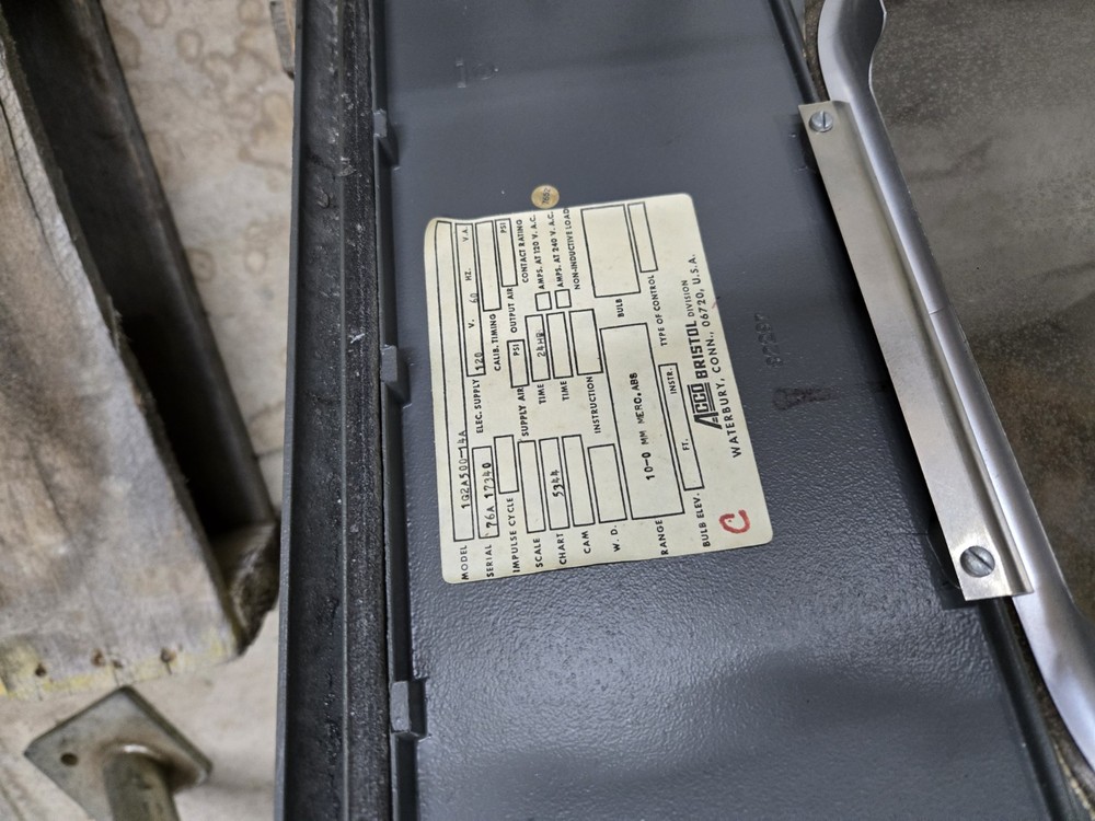 Bristol Chart Recorder Model 1G2A500-14A