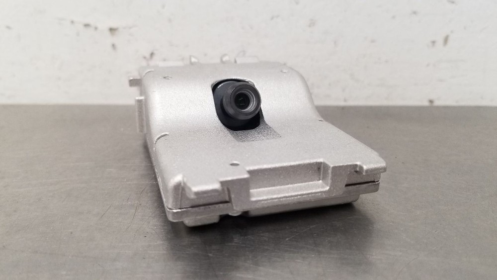 20 GMC SIERRA 1500 FRONT FACING CAMERA WINDSHIELD MOUNTED 84742987