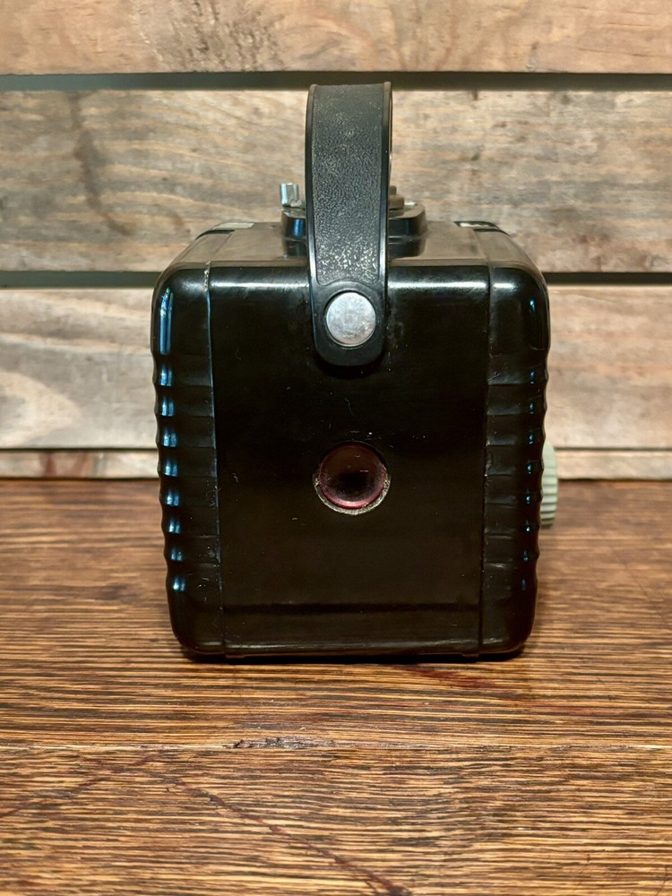 Vintage Kodak Brownie Hawkeye Camera Flash Model