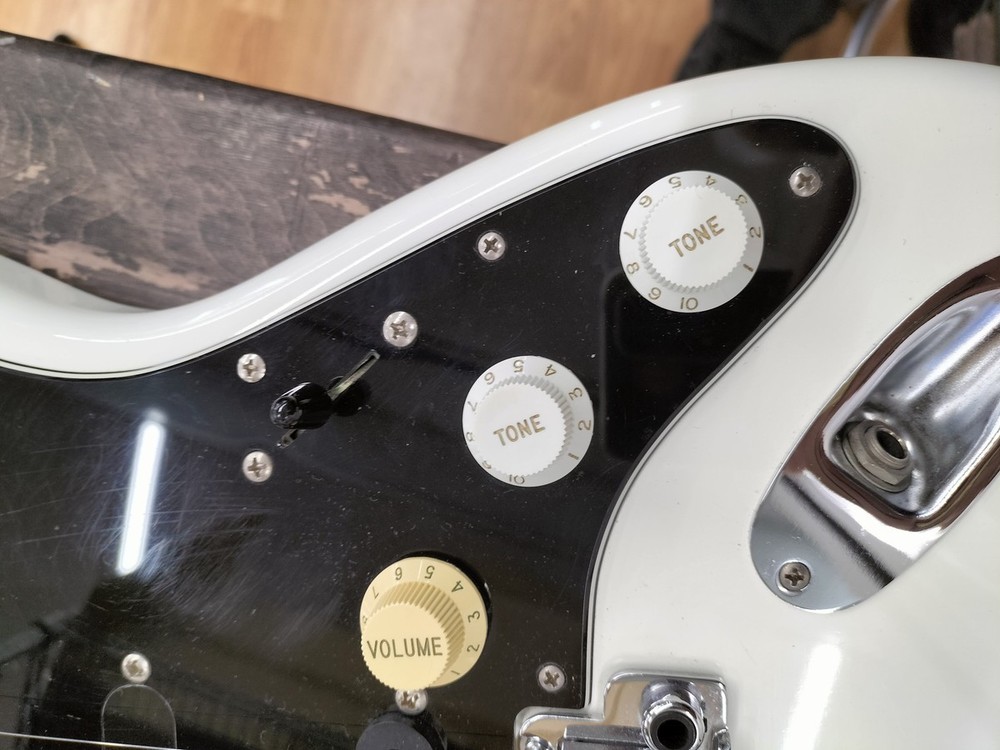 Combat Custom Stratocaster Type Electric Guitar Used