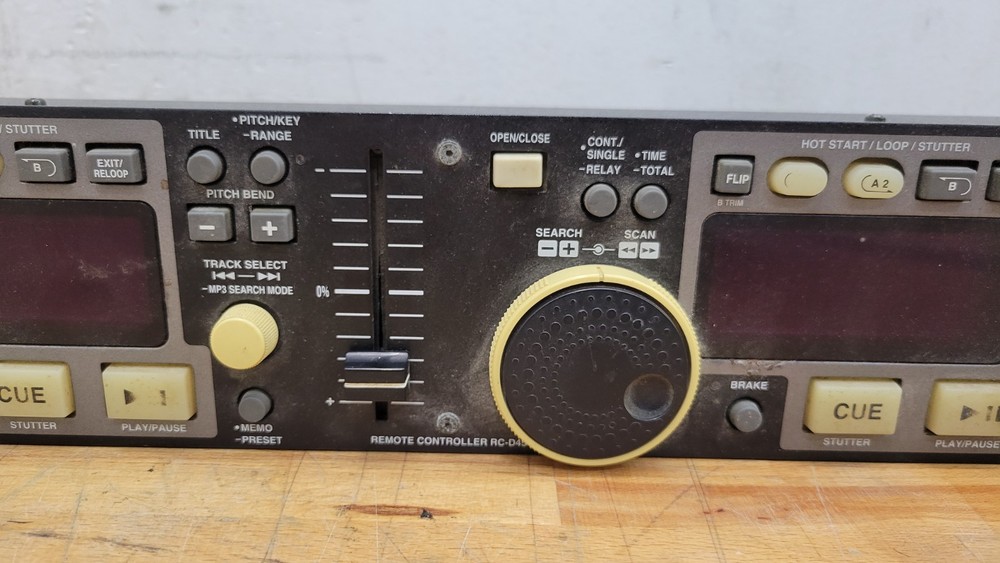 Denon DN-D4500 Dual CD/MP3 Control Unit *CONTROL UNIT ONLY*