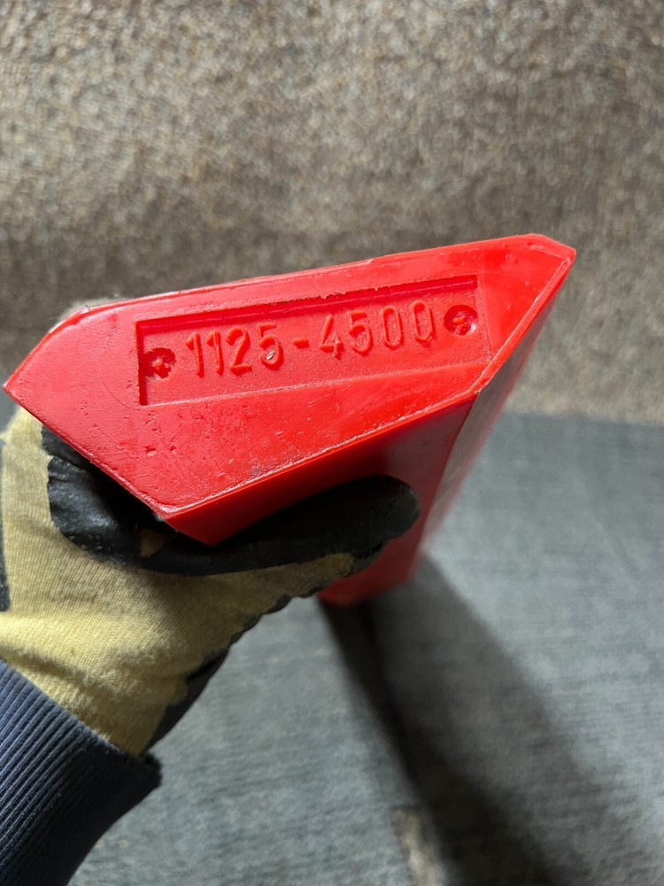 Wiggert + Co. Scraper 1125-4500 Red Orange 2 Mounting Hole