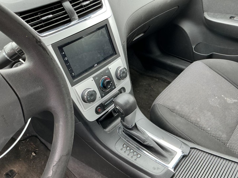 MALIBU 2012 Glove Box 4982560