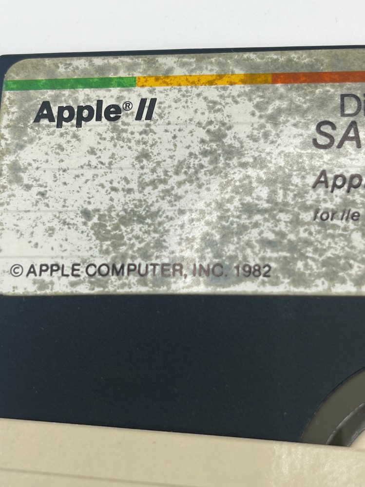 Vintage 1982 Apple II Diskware Sample Documents Apple Writer II An introduction