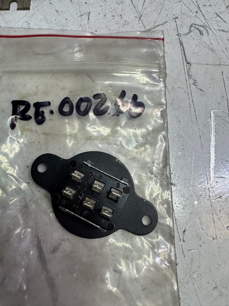 00266 Receptacle Airco - New Replacement Part