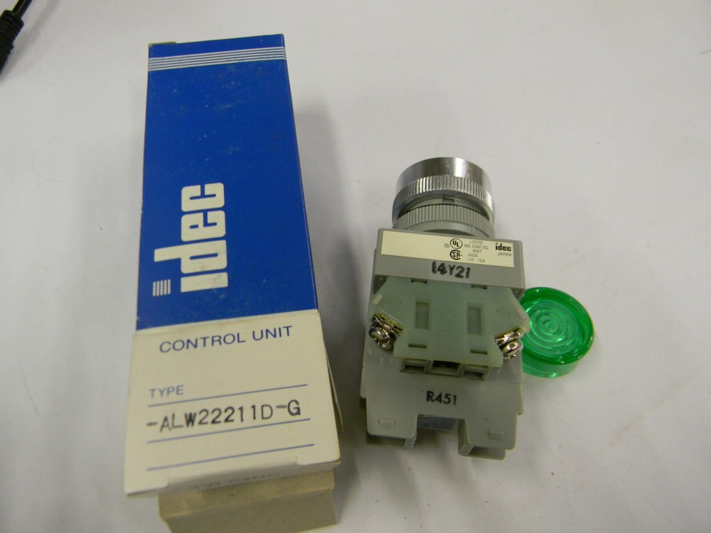 New IDEC ALW22211D-G Control Unit  B4A