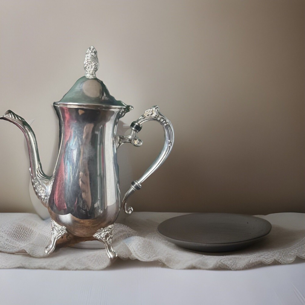 Antique W. M. Rogers & Son Silverplate Coffee/Tea Pot Pitcher