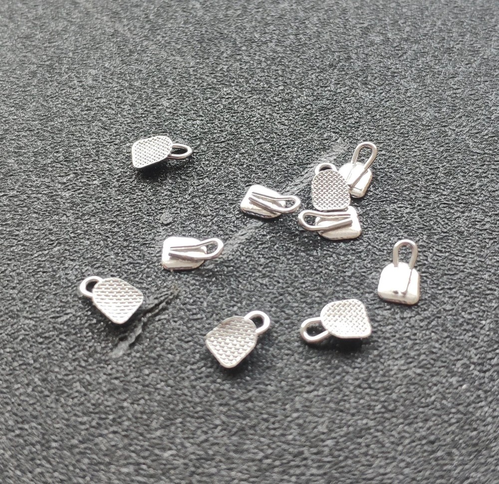 Dental Orthodontic Caplin Hook Traction Hook Rectangular 3mm Diameter Bondable