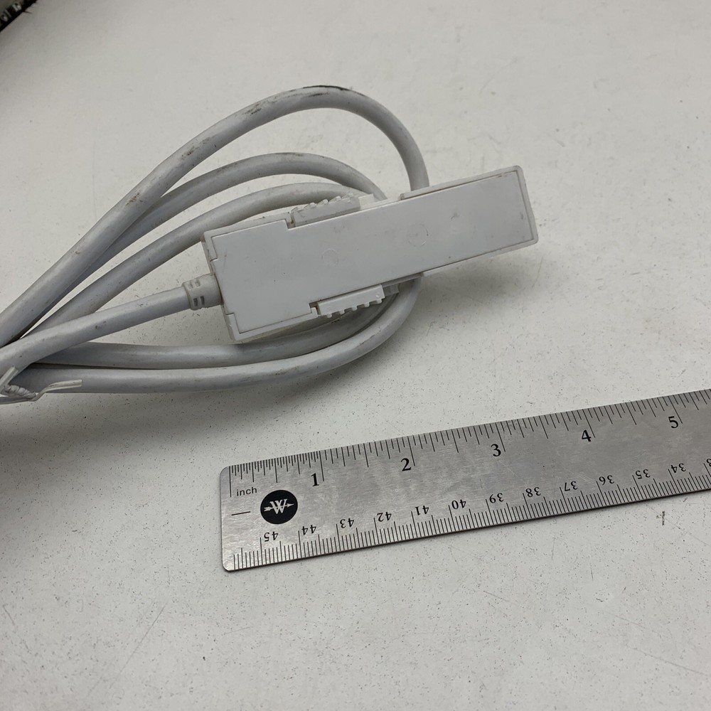 3 Prong Slide Lock Undercabinet Lighting Electrical Connector