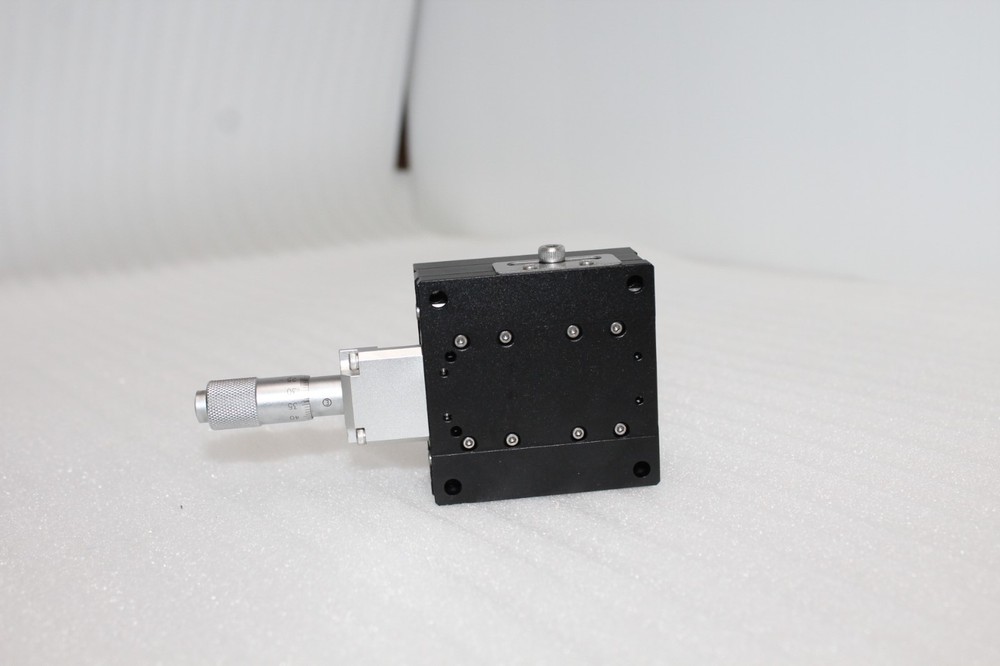 Sigma koki X-axis Linear Stage Table 60x60mm Stroke Length +/- 8mm & Base Holder